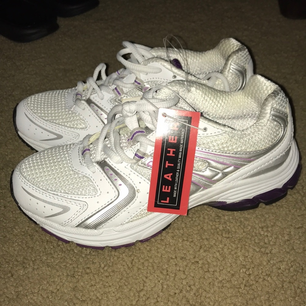 Brand new tennis shoes